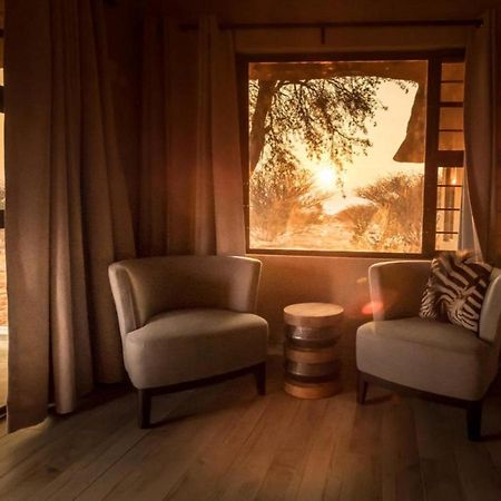 Bagatelle Kalahari Boutique Farmhouse Lodge มาเรียนทอล ภายนอก รูปภาพ