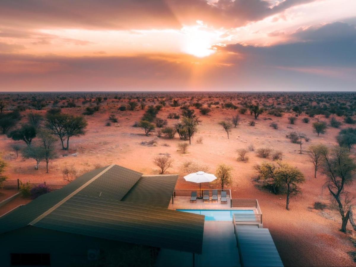 Bagatelle Kalahari Boutique Farmhouse Lodge มาเรียนทอล ภายนอก รูปภาพ